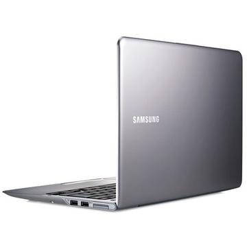 Laptop Refurbished Samsung NP535U3C AMD Dual-Core A6-4455M 2.10GHz 6GB DDR3 HDD 500GB Sata 13.3 Inch