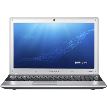 Laptop Refurbished Samsung RV520 i3 2330M 2.20GHz 4GB DDR3 320GB HDD DVD-RW Webcam 15.6 inch