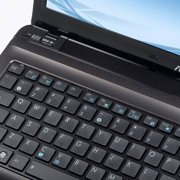 Laptop Renew Asus K535K SX070V 15.6 inch i3 2350M 2.3GHz 4GB DDR3 320 GB Win 7 64bit Renew