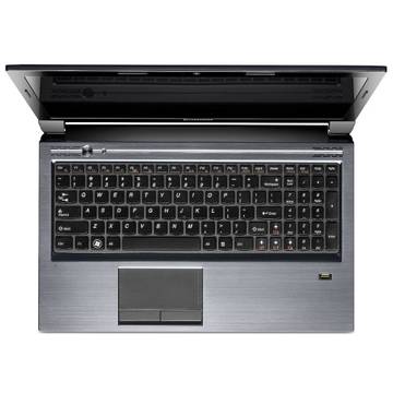 Laptop Refurbished Lenovo V570  Core i5 2430M 2.4 GHz 8 GB DDR3 750 GB 15.6 inch