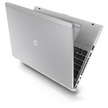 Laptop Refurbished cu Windows HP EliteBook 8560p i5-2520M 2.5Ghz 8GB DDR3 240GB HDD SSD Sata  DVD 15.6 inch Webcam Soft Preinstalat Windows 7 Home