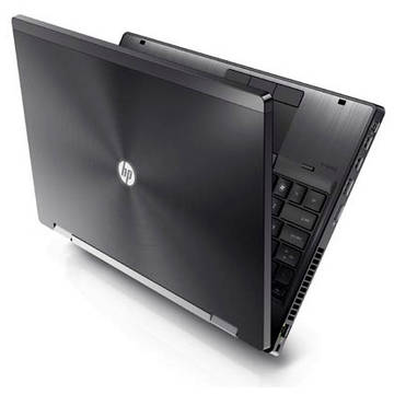 Laptop Refurbished HP Elitebook 8560w i7-2620M 2.7GHz 16GB DDR3 240GB SSD DVD Nvidia Quadro 1000M 2GB Dedicat 15.6 inch